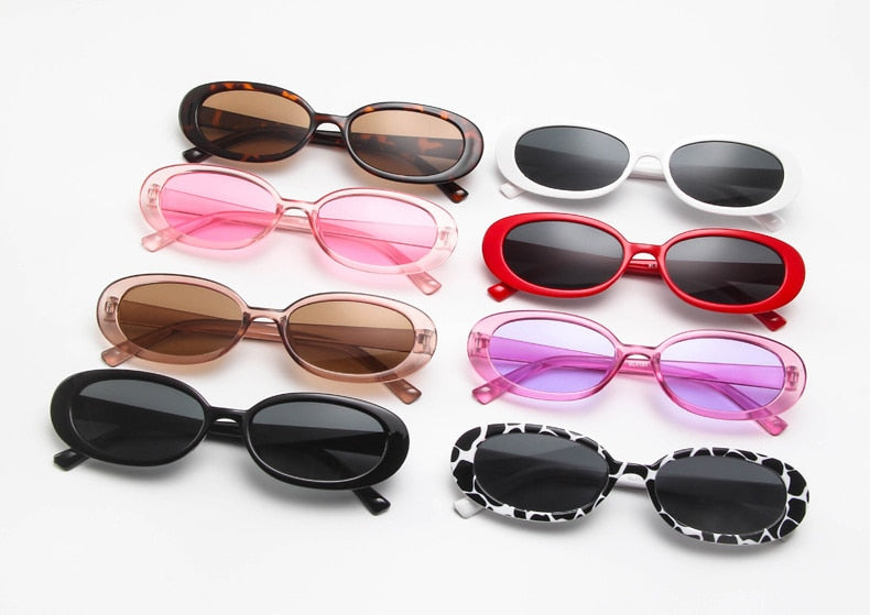 <font size="3" face="Rubik"><b>HALLIE</b></font> <br> Oval Sunglasses