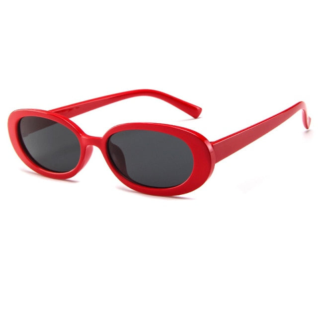<font size="3" face="Rubik"><b>HALLIE</b></font> <br> Oval Sunglasses
