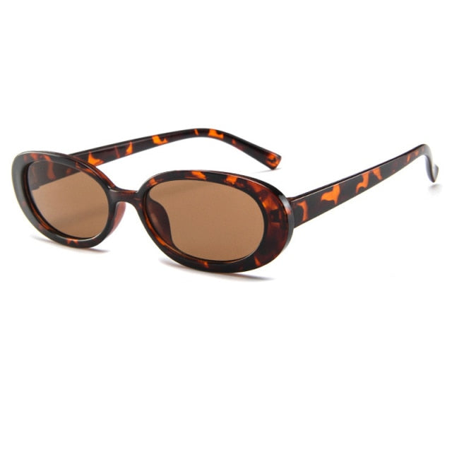 <font size="3" face="Rubik"><b>HALLIE</b></font> <br> Oval Sunglasses
