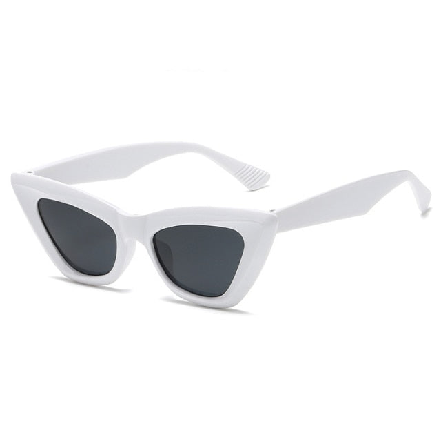<font size="3" face="Rubik"><b>POSEY</b></font> <br>Retro Cat Eye Sunglasses